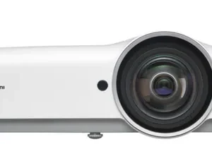 VIVITEK DW882ST Projector